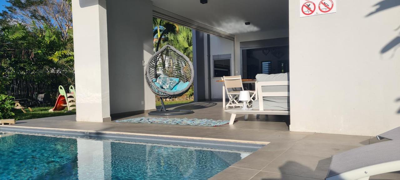 Villa Kumquat Avec Piscine Et Vue Sur Les Montagnes Petit-Bourg Luaran gambar